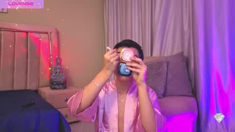 Jessy Mateus online show from October 2025 04:49:01 AM