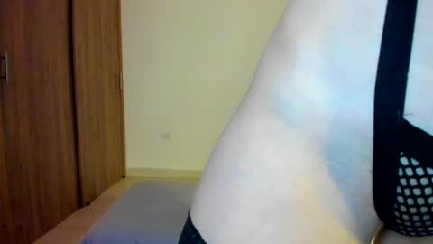 Miss Jessy online show from September 2025 02:44:01 AM