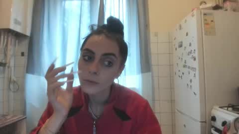 Jessy online show from October 2025 10:57:02 AM