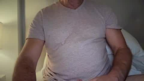 Snapshot of jesuiscoquinoui chatting on January 2026 12:20:01 PM Jesuiscoquin online show from January 2026 12:20:01 PM