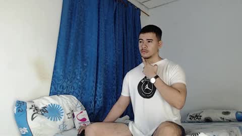 Snapshot of jeycob_happy97 chatting on January 2025 11:33:01 AM Juan David online show from January 2025 11:33:01 AM