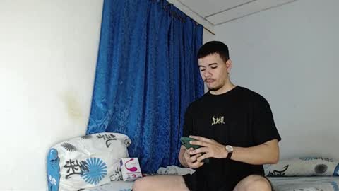 Snapshot of jeycob_happy97 chatting on January 2025 11:14:01 AM Juan David online show from January 2025 11:14:01 AM