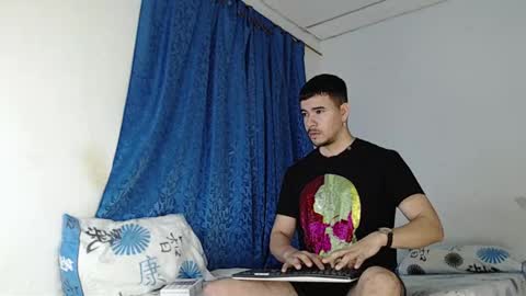 Snapshot of jeycob_happy97 chatting on February 2025 11:10:01 AM Juan David online show from February 2025 11:10:01 AM