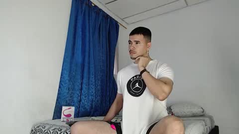 Snapshot of jeycob_happy97 chatting on September 2025 11:11:01 AM Juan David online show from September 2025 11:11:01 AM