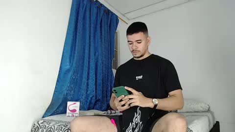 Snapshot of jeycob_happy97 chatting on September 2025 10:41:01 AM Juan David online show from September 2025 10:41:01 AM