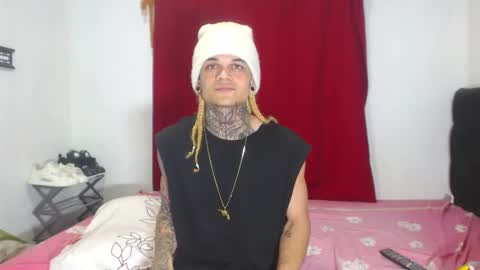 Snapshot of jeykob_23 chatting on January 2025 01:55:01 AM JEYKOB online show from January 2025 01:55:01 AM