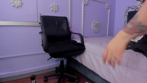 Jeyy online show from November 2025 12:09:02 PM