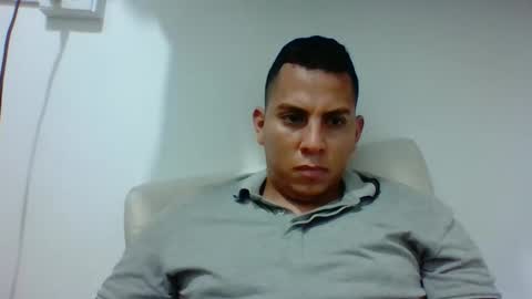 jhan1995 online show from January 2026 02:26:01 AM