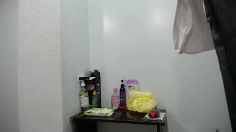 Jheampiero online show from September 2025 01:22:01 PM