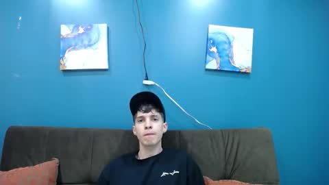 Jheampiero online show from November 2025 12:28:02 PM