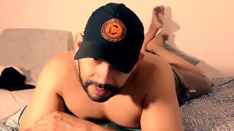 En moreno online show from November 2025 12:05:02 PM