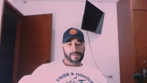 En moreno online show from January 2026 02:04:01 AM