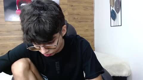 Snapshot of jhoellx chatting on December 2024 08:37:02 PM Jhoel online show from December 2024 08:37:02 PM