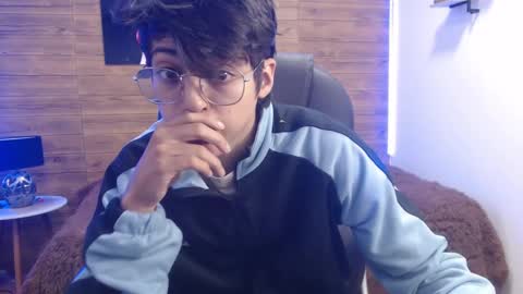Snapshot of jhoellx chatting on March 2025 12:28:01 PM Jhoel online show from March 2025 12:28:01 PM