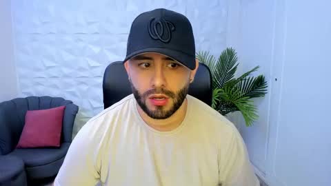 John Bear.... online show from February 2025 11:28:02 AM