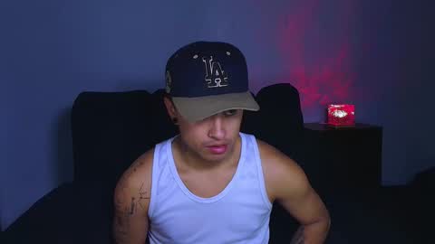 jhon_mendoza_ online show from October 2025 08:39:01 AM