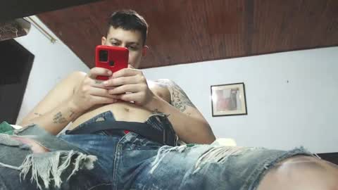 jhon tommy online show from December 2024 02:09:02 AM