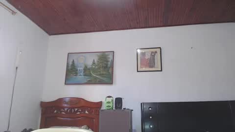 jhon tommy online show from January 2025 02:20:01 PM