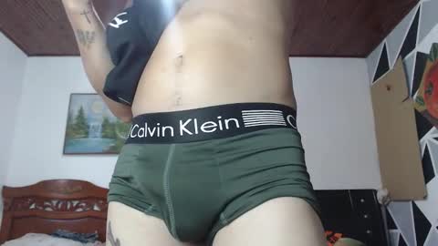 jhon tommy online show from February 2025 10:58:01 PM