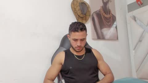 Snapshot of jhonny_flames7 chatting on December 2024 07:00:02 AM jhonny online show from December 2024 07:00:02 AM