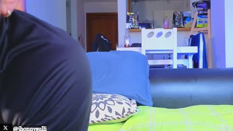 jhonny and friend online show from October 2025 09:14:01 PM