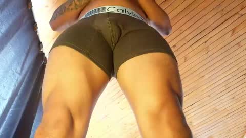 Snapshot of jhonylatin_ chatting on May 2026 05:51:01 PM Jhony online show from May 2026 05:51:01 PM