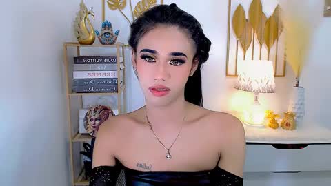 Snapshot of jhulianagrey chatting on December 2024 06:32:02 AM julie online show from December 2024 06:32:02 AM