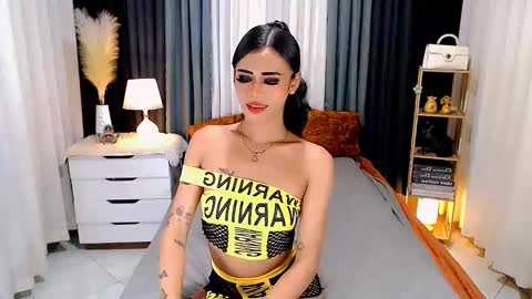 Snapshot of jhulianagrey chatting on February 2025 04:55:01 AM julie online show from February 2025 04:55:01 AM