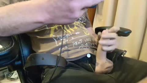 Snapshot of jim74122 chatting on September 2025 03:33:02 AM jim74122 online show from September 2025 03:33:02 AM