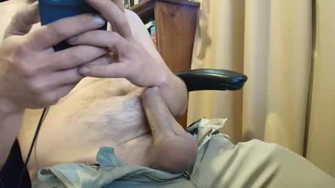 Snapshot of jim74122 chatting on December 2025 03:47:01 AM jim74122 online show from December 2025 03:47:01 AM