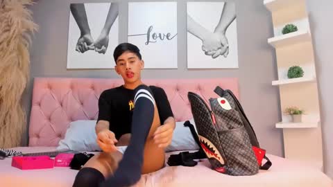 Jim  online show from September 2025 01:51:02 AM