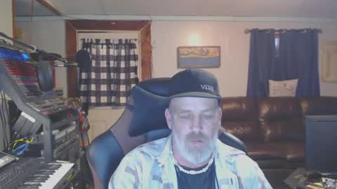Snapshot of jimdachin420 chatting on March 2025 12:49:01 AM jimmy mac online show from March 2025 12:49:01 AM