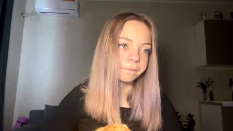 Steff online show from October 2025 07:10:02 AM