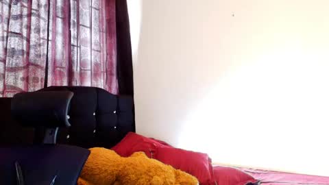 Snapshot of jimmy_classic chatting on May 2026 03:31:02 PM jimmy_classic online show from May 2026 03:31:02 PM