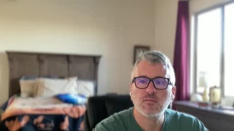 Snapshot of jimmyaaron chatting on January 2025 04:06:01 PM Dad of Three online show from January 2025 04:06:01 PM