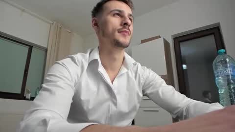 AlphaJimmy online show from October 2025 04:31:02 PM