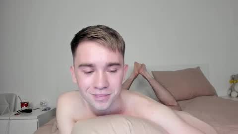 Snapshot of jimyti_bad_boy chatting on February 2025 02:12:02 AM jimyti_bad_boy online show from February 2025 02:12:02 AM