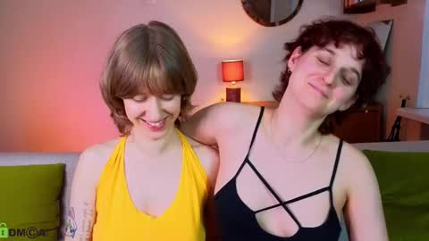 Hey Guys We are Julia ginger  Tina brunette online show from November 2025 06:48:01 AM
