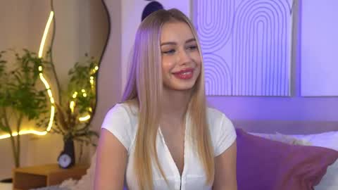 Snapshot of jjennnyy chatting on May 2026 08:10:01 AM Jenny online show from May 2026 08:10:01 AM