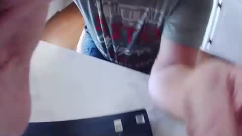 Snapshot of jlouton01 chatting on November 2025 05:56:01 PM kilroy online show from November 2025 05:56:01 PM