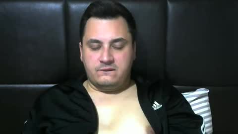 Snapshot of jnsnw chatting on November 2025 12:01:02 AM jnsnw online show from November 2025 12:01:02 AM