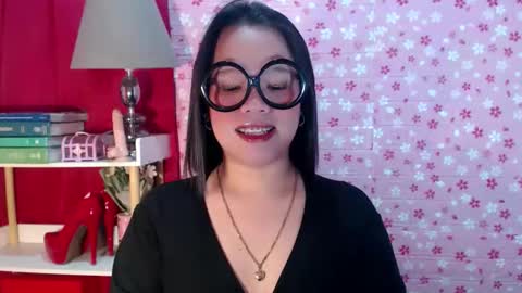 Joana online show from October 2025 07:35:02 PM