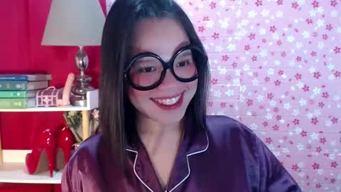 Joana online show from October 2025 08:42:01 PM