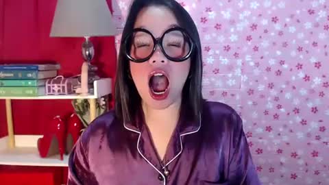 Joana online show from October 2025 07:56:02 PM