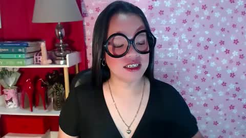 Joana online show from November 2025 09:36:02 PM