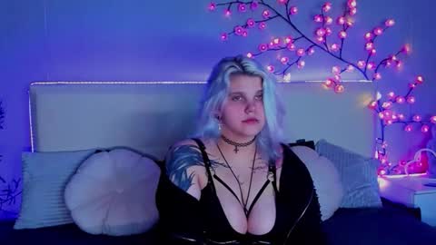 Joann online show from September 2025 07:36:02 PM