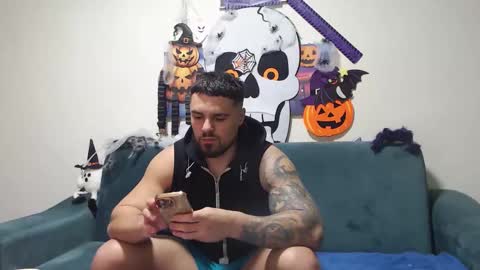 Tiberius online show from November 2025 02:59:02 PM