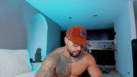 joe_esthetic online show from January 2025 10:56:01 PM