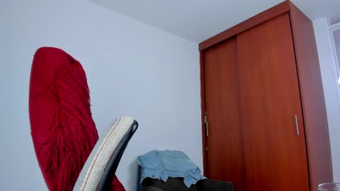 joe_esthetic online show from April 2026 08:17:01 PM