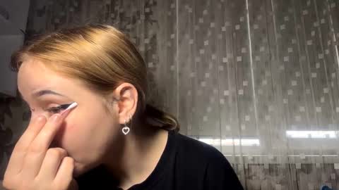 Snapshot of joeannfurgison chatting on February 2026 08:55:02 AM Aurora online show from February 2026 08:55:02 AM